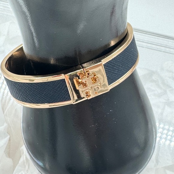 Tory Burch Jewelry - Tory Burch Kira Enameled Bangle Bracelet Navy Gold Logo Hinge Clasp 6.5 Inch